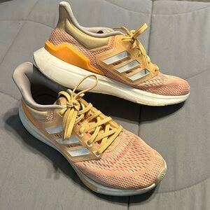 Adidas bounce size 8